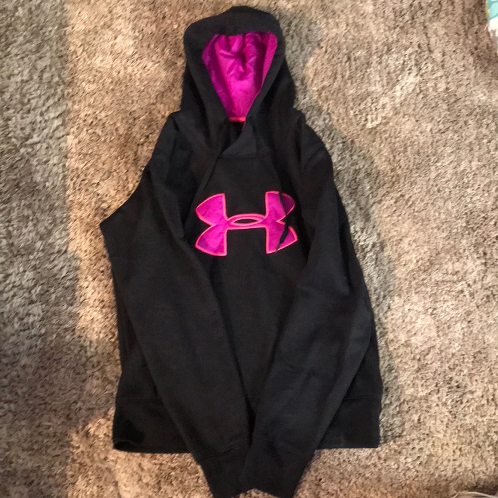 Under armour medium sweatshirt